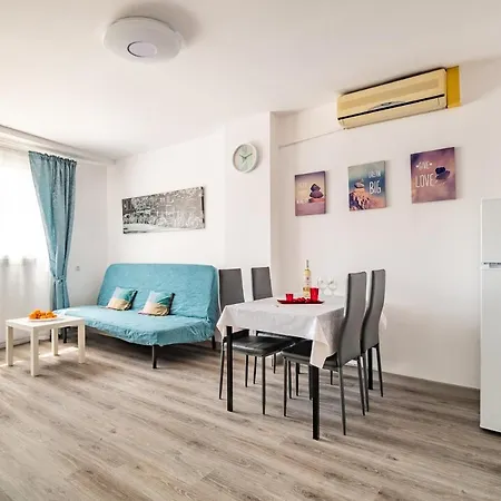 Dream House Badalona