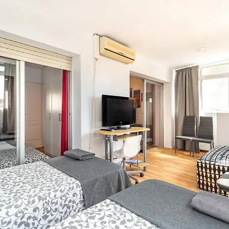 Dream House Apartment